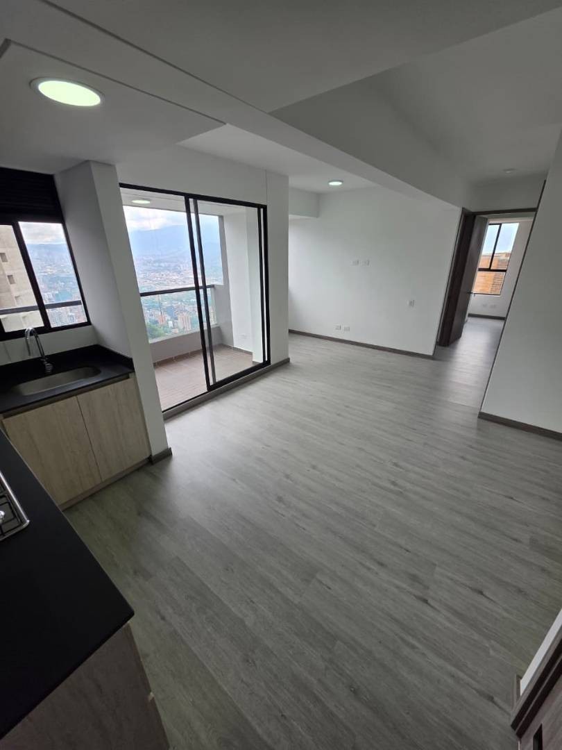 Apartamento en arriendo en Las Palmas, Medellín · foto 11 de 11
