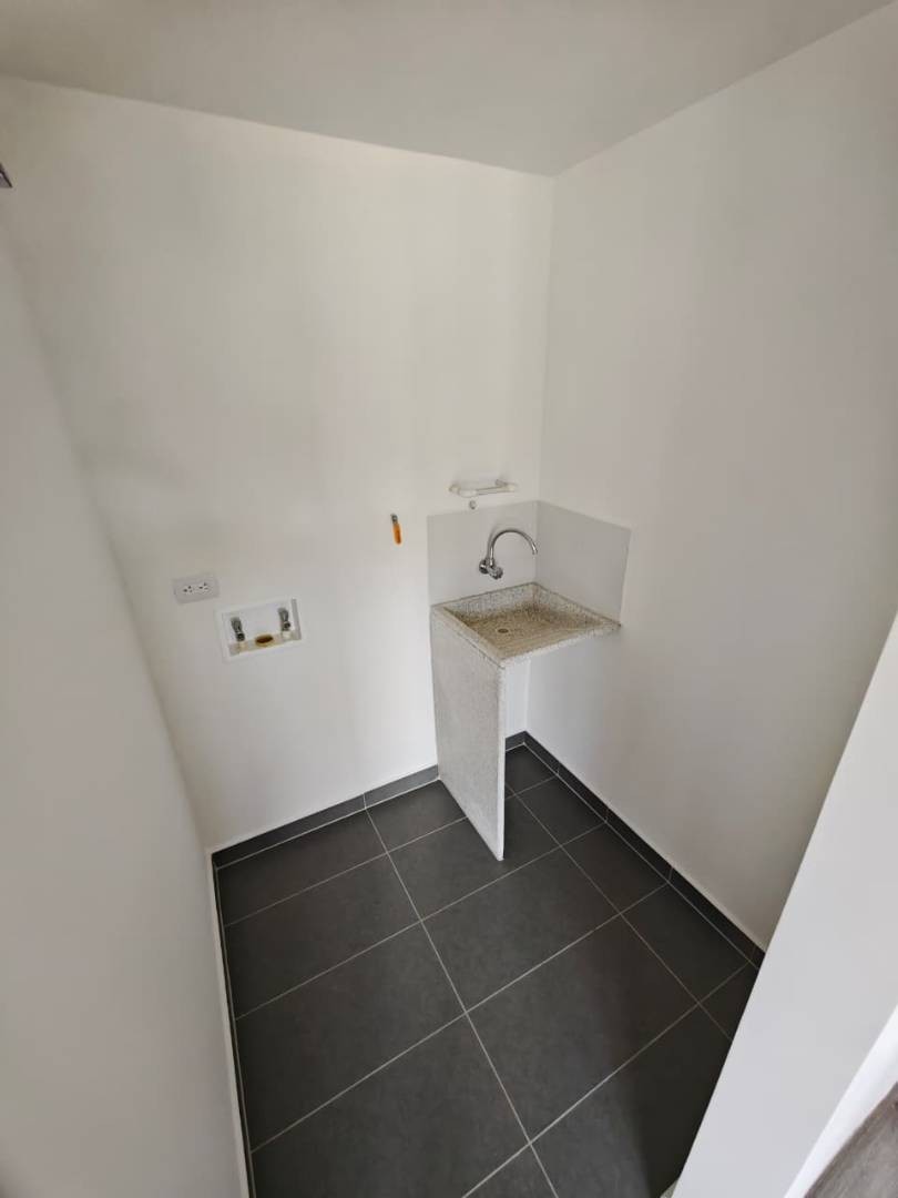 Apartamento en arriendo en Las Palmas, Medellín · foto 4 de 12