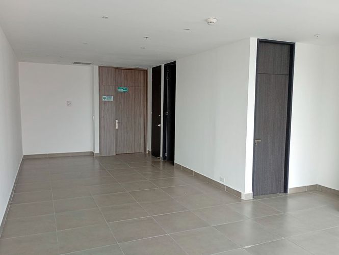 Oficina en arriendo en Alejandria, Medellín, 28 m² · foto 9 de 12
