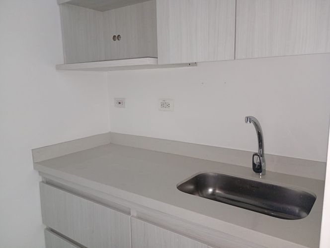 Oficina en arriendo en Alejandria, Medellín, 28 m² · foto 6 de 12