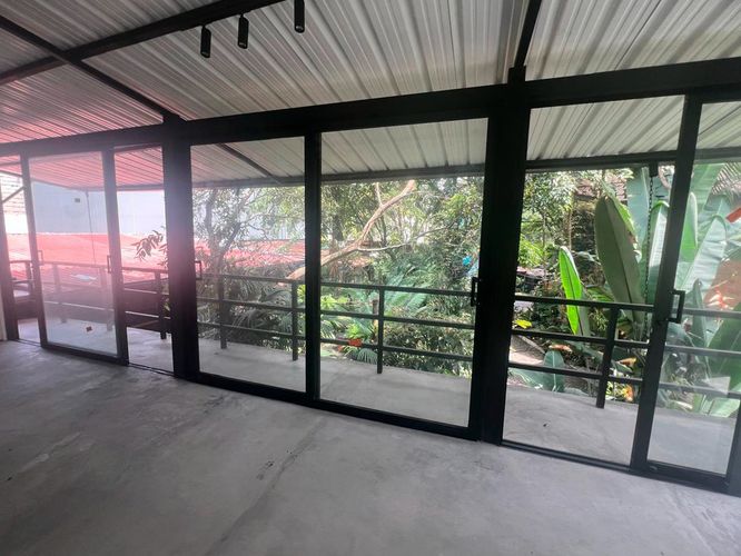 Local en arriendo en El Poblado, Medellín, 40 m² · foto 4 de 7