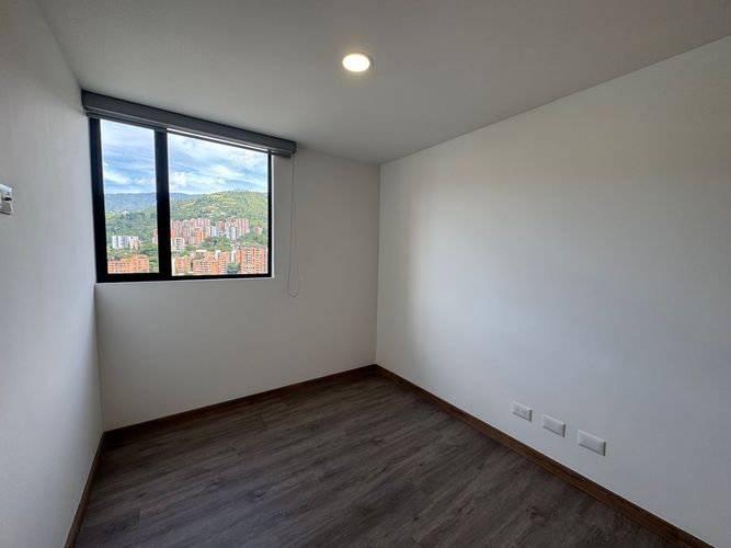 Apartamento de 3 alcobas en arriendo en Las Vegas, Envigado, 86 m² · foto 18 de 20