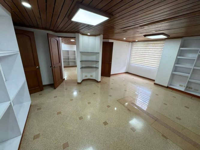 Local en arriendo en El Poblado, Medellín, 75 m² · foto 11 de 13