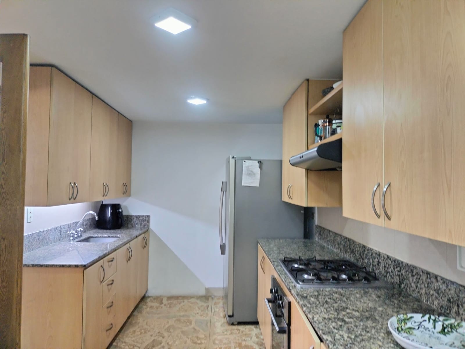 Casa en arriendo en El Poblado, Medellín · foto 5 de 19