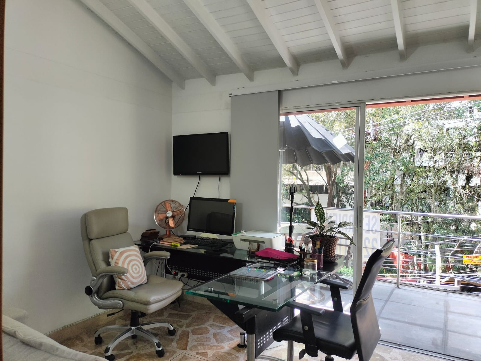 Casa en arriendo en El Poblado, Medellín · foto 15 de 19