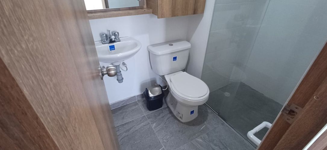 Apartamento de 2 alcobas en venta en Las Colinas, Cali, 54 m² · foto 5 de 11