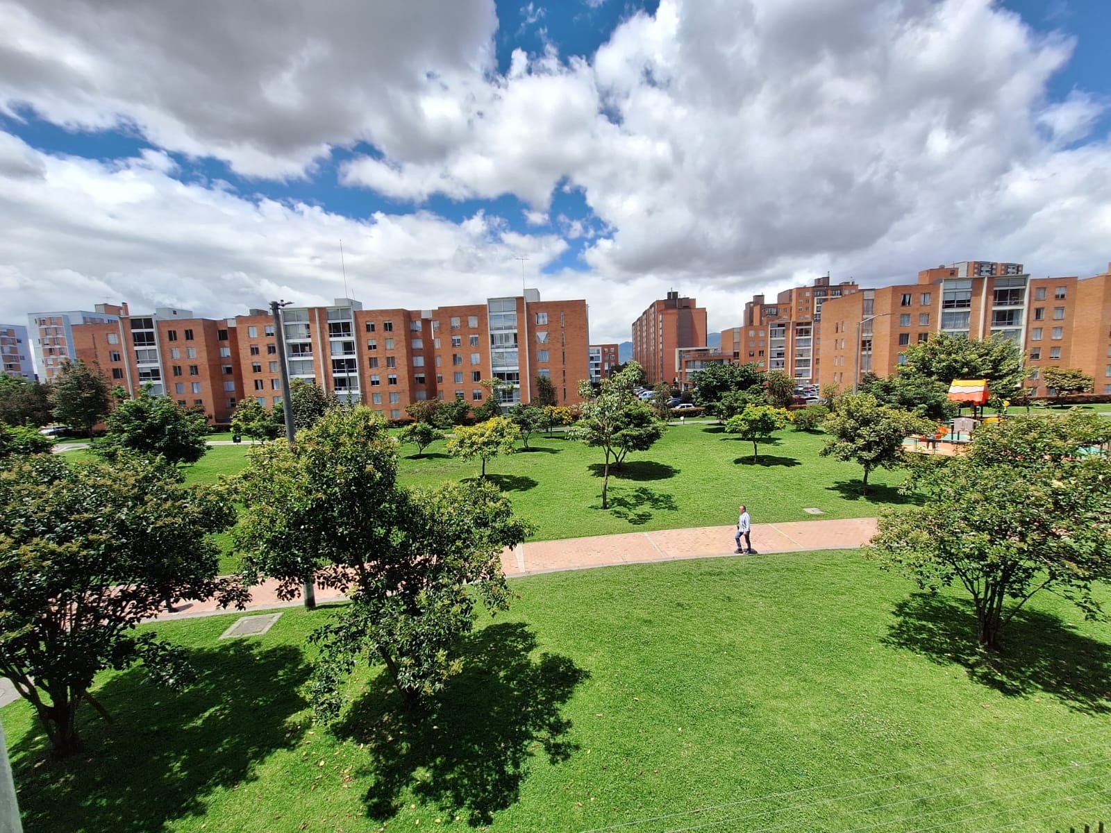 Casa en venta en Villa Alsacia, Bogotá · foto 21 de 23