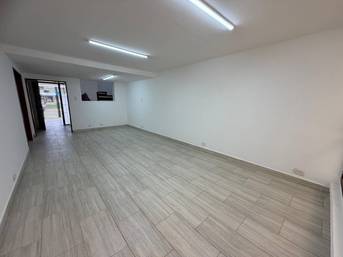 Casa en arriendo en Polo Club, Bogotá · foto 8 de 24