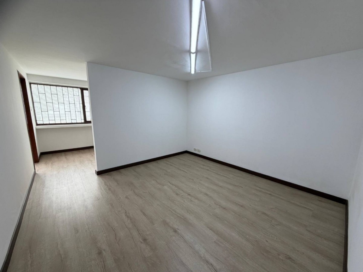 Casa en arriendo en Polo Club, Bogotá · foto 16 de 24