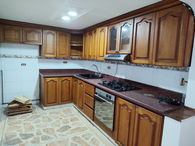 Casa de 4 alcobas en venta en La Gloria, Medellín, 170 m² · foto 2 de 19