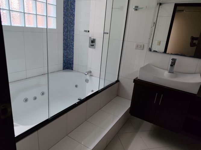 Casa de 4 alcobas en venta en La Gloria, Medellín, 170 m² · foto 10 de 19