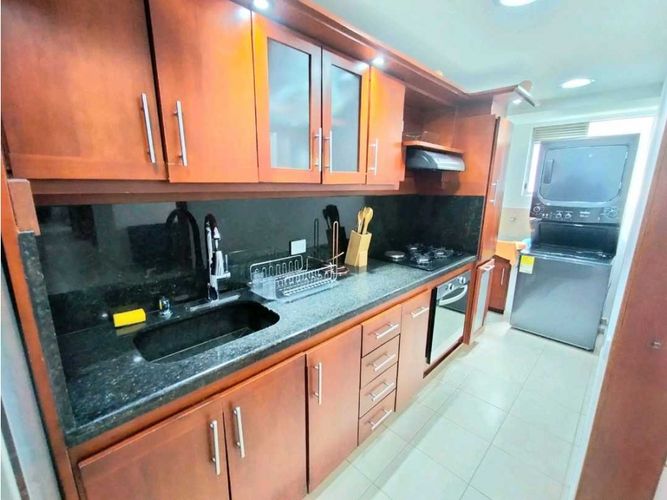 Apartamento de 3 alcobas en arriendo en Ciudad Del Río, Medellín, 80 m² · foto 3 de 20