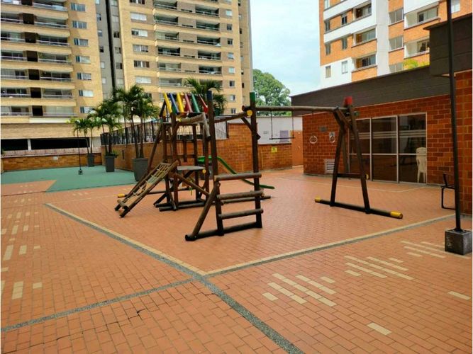 Apartamento de 3 alcobas en arriendo en Ciudad Del Río, Medellín, 80 m² · foto 18 de 20