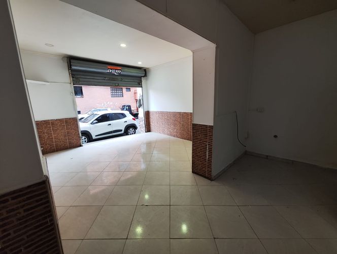 Local en arriendo en Camino Verde, Envigado, 40 m² · foto 3 de 10