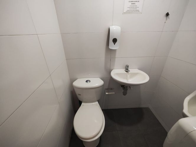 Local en arriendo en Camino Verde, Envigado, 40 m² · foto 7 de 10