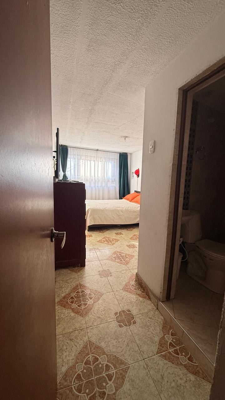 Casa en venta en Chico Sur, Bogotá · foto 22 de 24