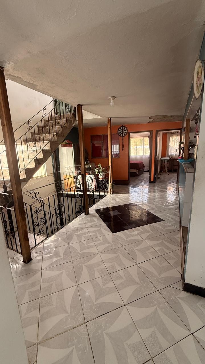 Casa en venta en Chico Sur, Bogotá · foto 18 de 24