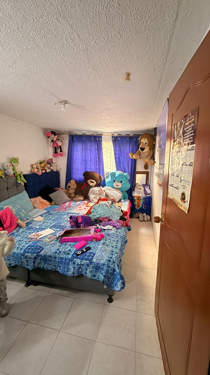 Casa en venta en Chico Sur, Bogotá · foto 12 de 24