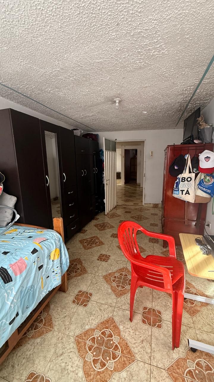 Casa en venta en Chico Sur, Bogotá · foto 21 de 24