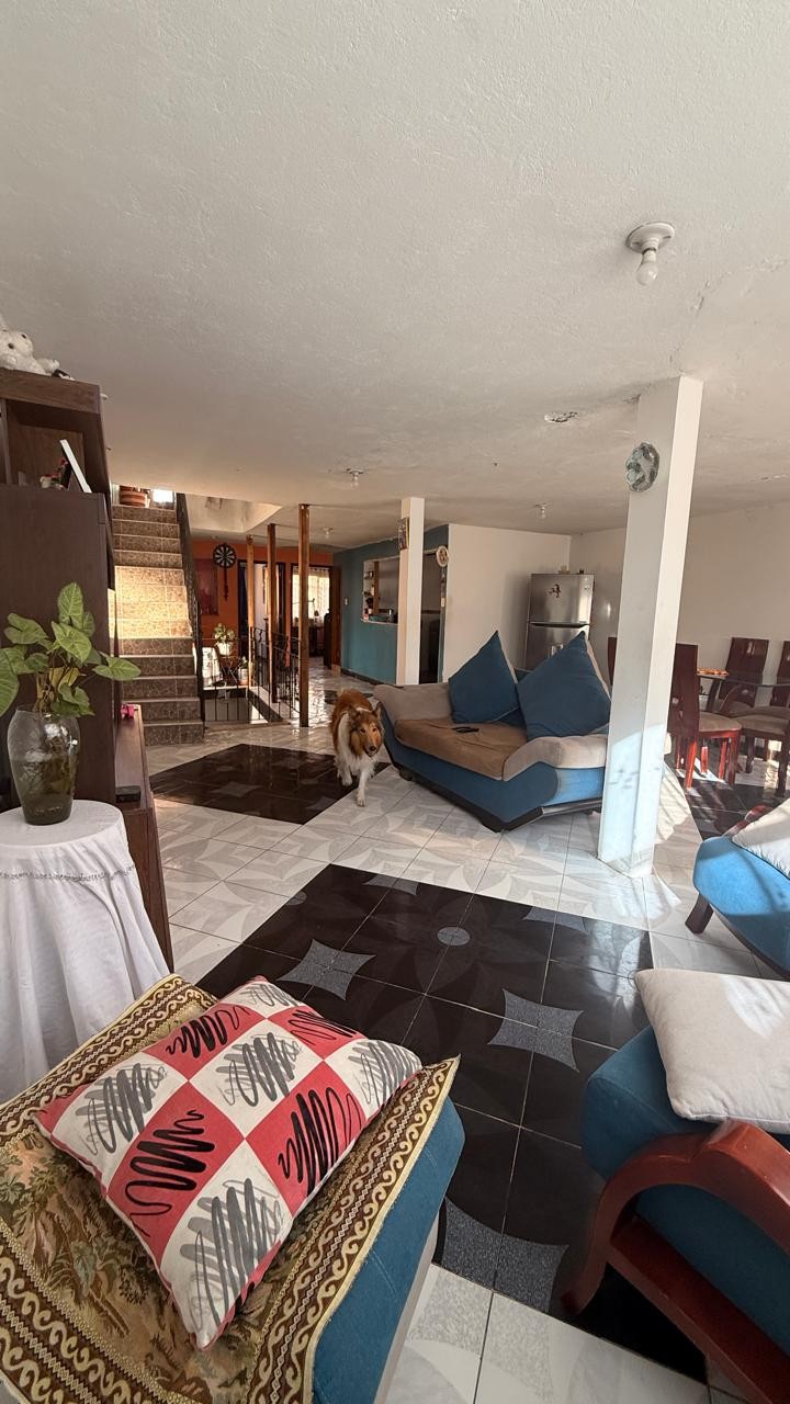 Casa en venta en Chico Sur, Bogotá · foto 17 de 24