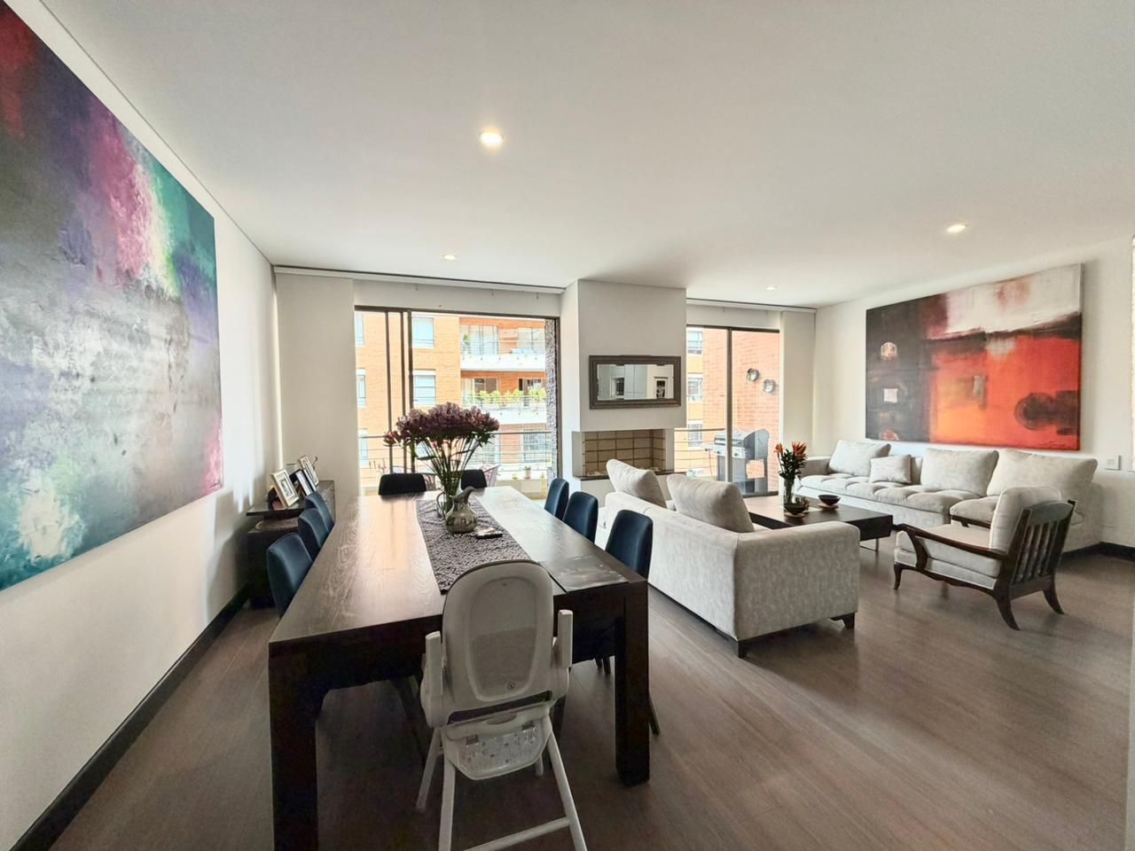 Apartamento en venta en Reserva De La Sierra, Bogotá · foto 2 de 19