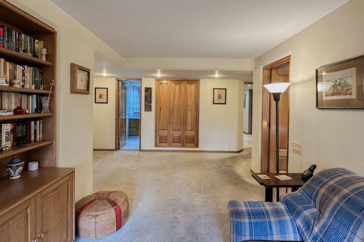 Apartamento de 3 alcobas en venta en El Retiro, Bogotá, 229 m² · foto 10 de 24