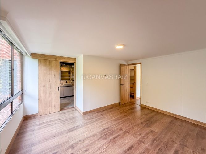 Apartamento de 4 alcobas en venta en San Lucas, Medellín, 165 m² · foto 8 de 14