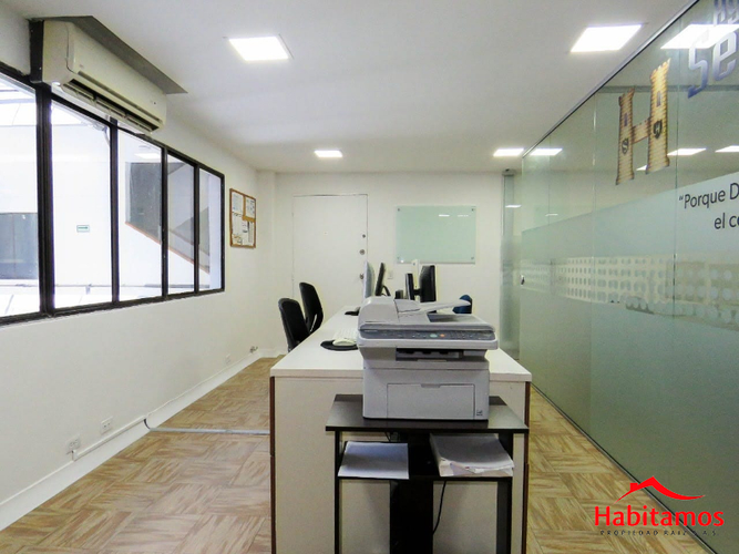 Oficina en venta en Suramericana, Medellín, 50 m² · foto 3 de 12
