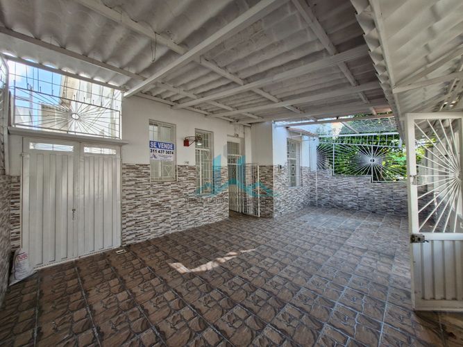 Casa de 5 alcobas en arriendo en Girardot, Girardot, 272 m² · foto 4 de 24