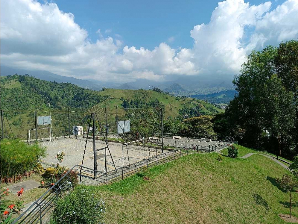 Apartamento en venta en Milan, Manizales · foto 3 de 24