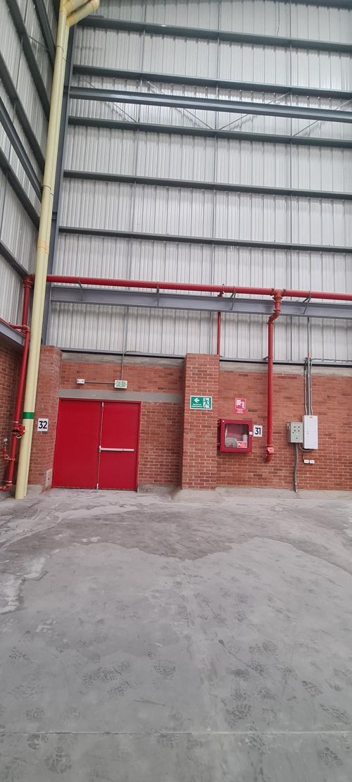 Bodega en arriendo en Zona Industrial, Yumbo · foto 10 de 18