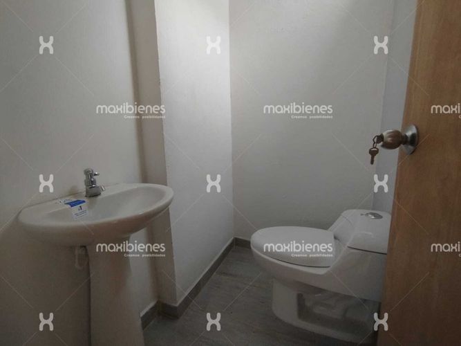 Local en arriendo en Patio Bonito, Medellín, 90 m² · foto 3 de 7