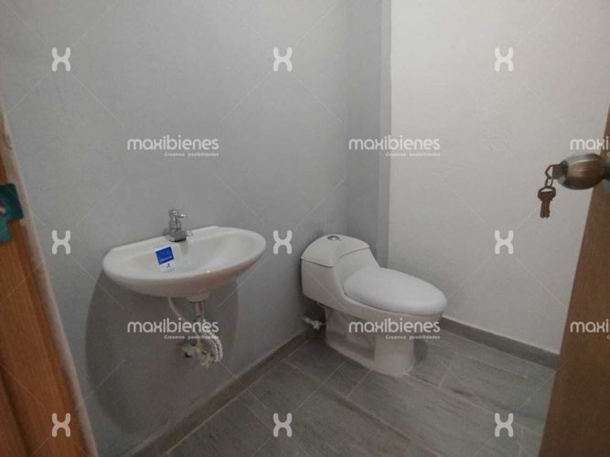 Local en arriendo en Patio Bonito, Medellín, 90 m² · foto 6 de 7