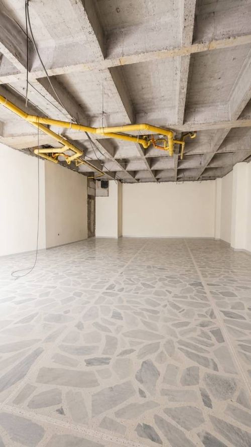 Local en arriendo en Mesa, Envigado, 150 m² · foto 2 de 6