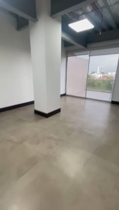 Oficina en arriendo en Pinares, Pereira, 40 m² · foto 8 de 13