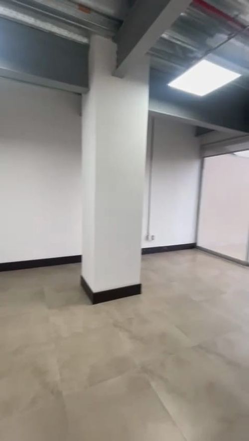 Oficina en arriendo en Pinares, Pereira, 40 m² · foto 3 de 13