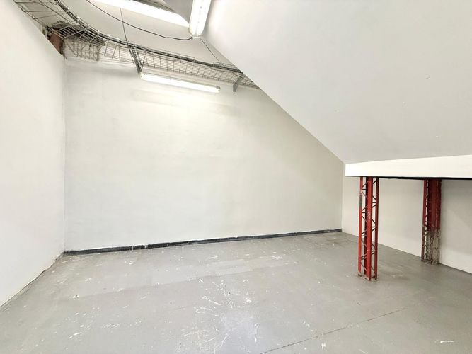 Local en arriendo en Sector Plaza De Bolivar, Pereira, 1150 m² · foto 7 de 17