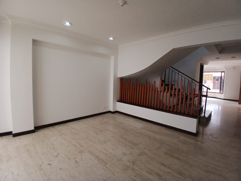 Casa en venta en Los Alamos, Pereira · foto 4 de 24