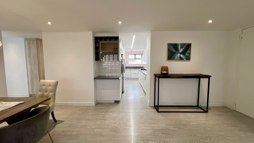 Apartamento en arriendo en El Poblado, Medellín · foto 5 de 24