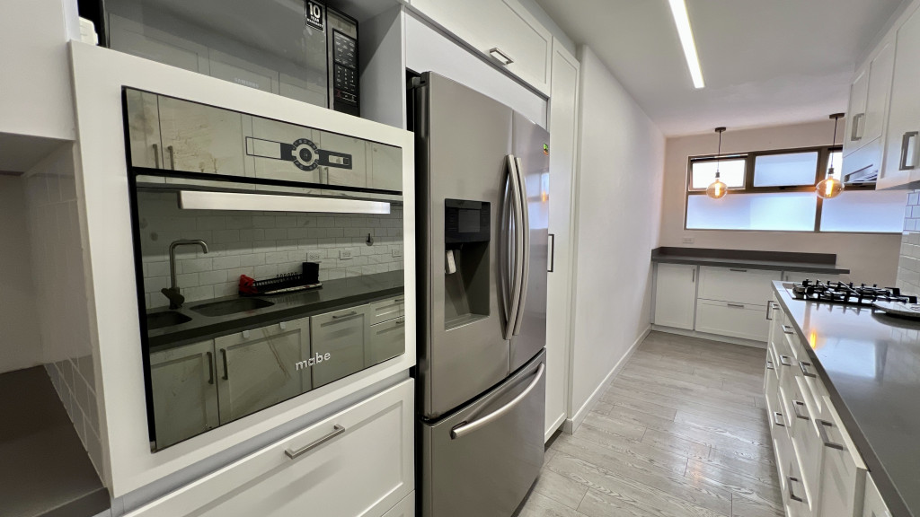 Apartamento en arriendo en El Poblado, Medellín · foto 11 de 24