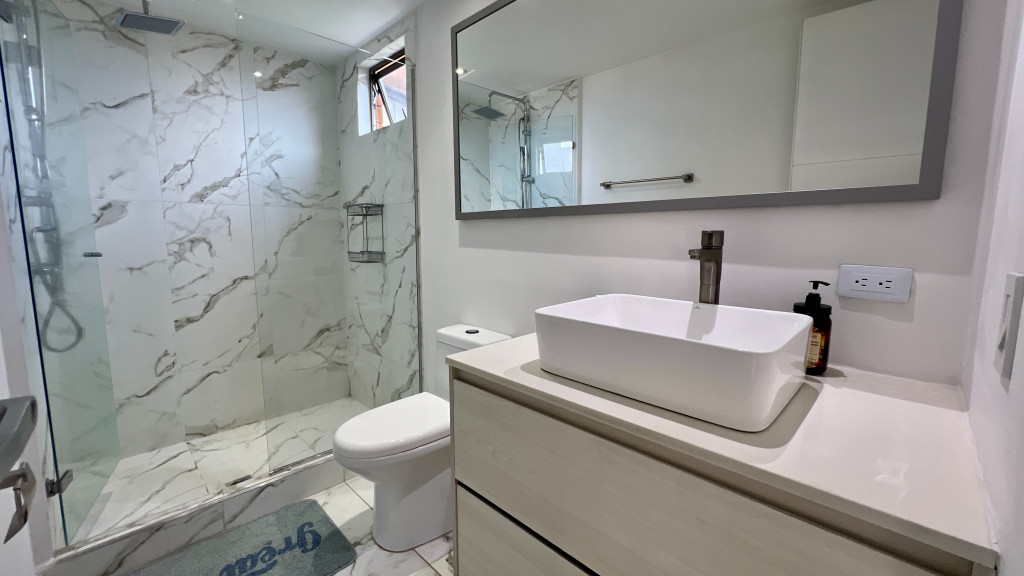 Apartamento en arriendo en El Poblado, Medellín · foto 24 de 24