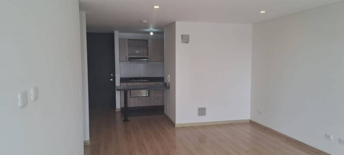 Apartaestudio en venta en Chapinero Central, Bogotá, 43 m² · foto 6 de 15