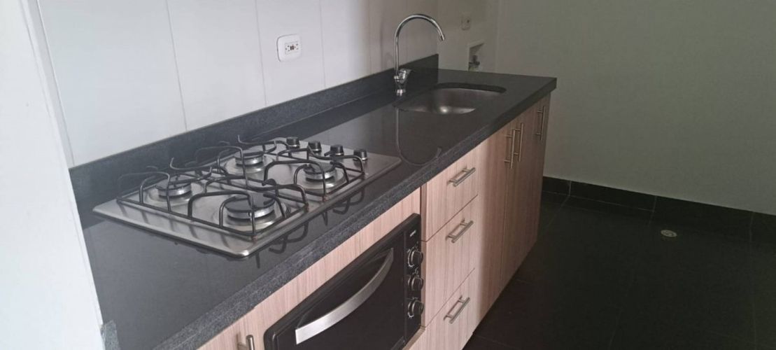 Apartaestudio en venta en Chapinero Central, Bogotá, 43 m² · foto 10 de 15