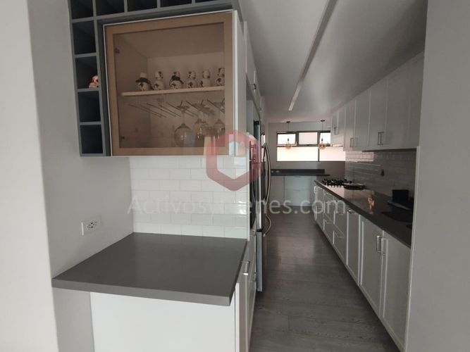 Apartamento de 3 alcobas en arriendo en Aves Maria, Medellín, 136 m² · foto 22 de 24