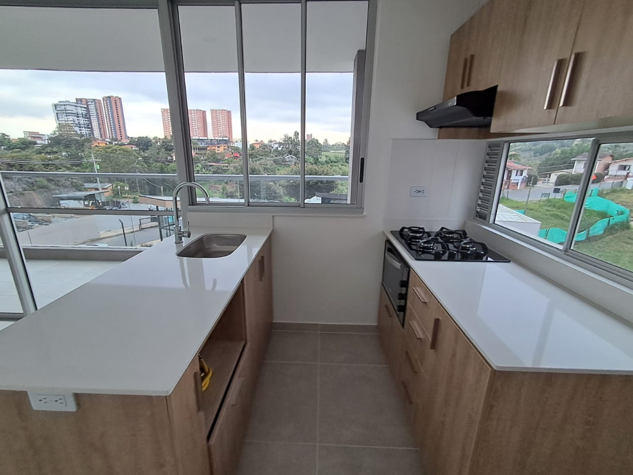 Apartamento en arriendo en Los Colegios, Rionegro · foto 3 de 13