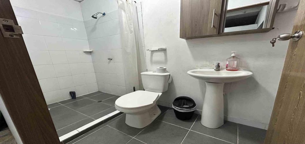 Local en venta en Los Profesionales, Pereira, 400 m² · foto 7 de 14