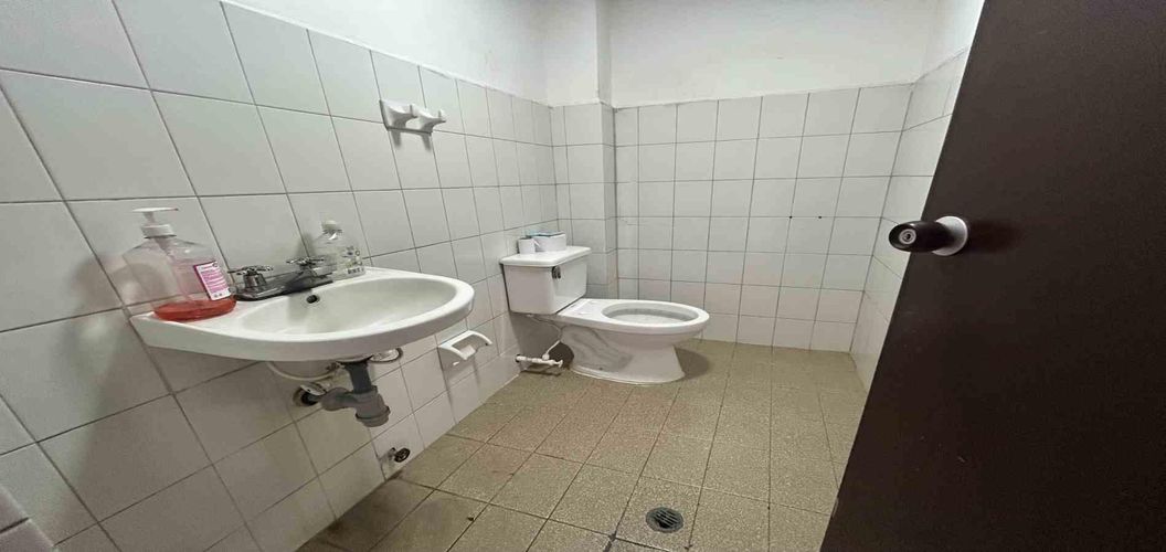 Local en venta en Los Profesionales, Pereira, 400 m² · foto 13 de 14