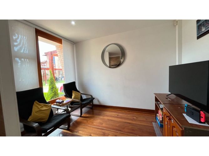 Casa de 4 alcobas en venta en Cr Villas De Marbella, Chía, 229 m² · foto 4 de 24