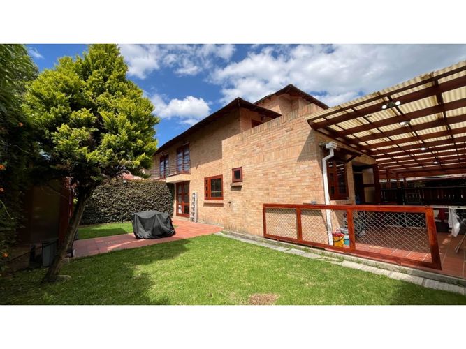 Casa de 4 alcobas en venta en Cr Villas De Marbella, Chía, 229 m² · foto 13 de 24