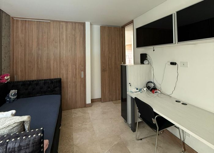 Apartamento en venta en Lalinde, Medellín · foto 14 de 24
